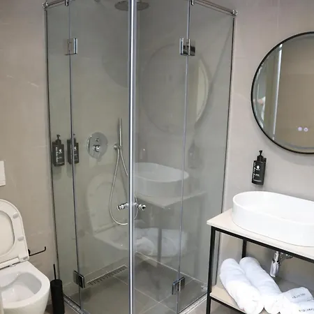 Hotel Luxury *