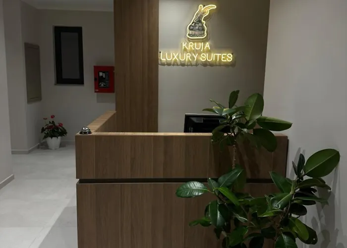 מלון Luxury Krujë