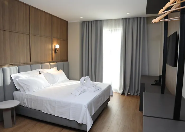 מלון Luxury Krujë
