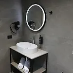 Luxury * Kruje