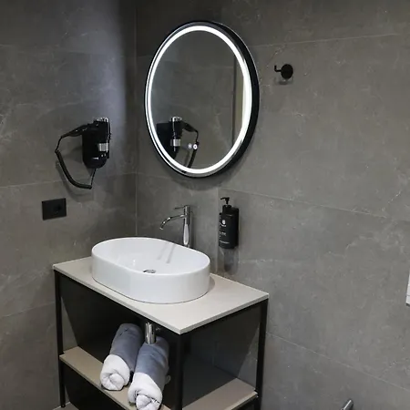 Luxury * Krujë